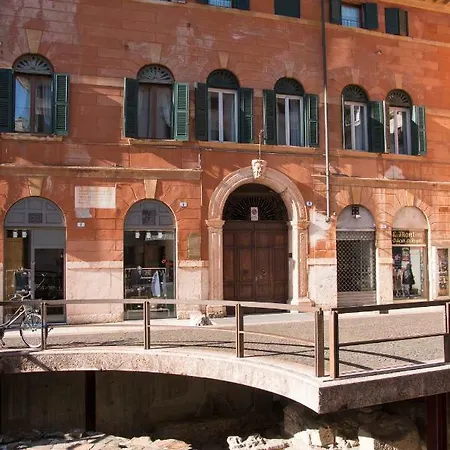 Appartamento Casa Gallieno Nel Cuore Di Verona