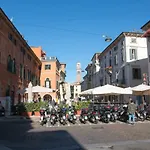 Casa Gallieno Nel Cuore Di Apartment Verona